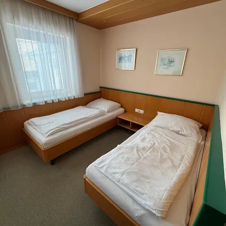 Gaestehaus Stoegmueller Han/Misafirhane 2*