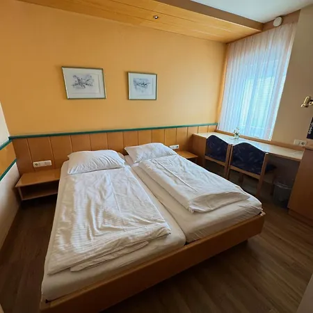 Мини-отель Gaestehaus Stoegmueller