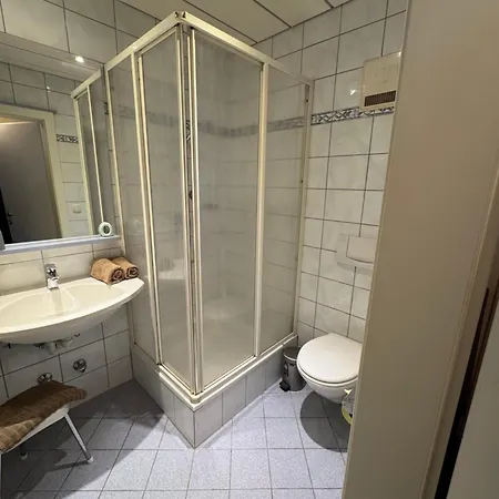 Мини-отель Gaestehaus Stoegmueller 2*
