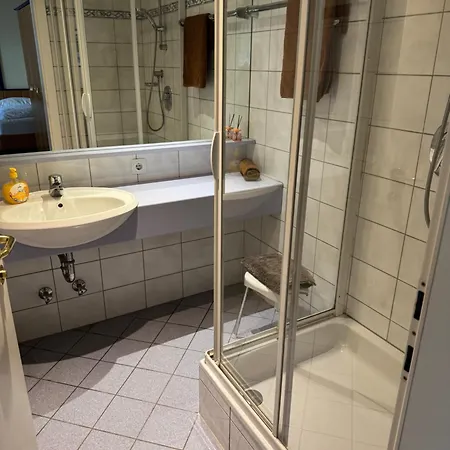 Gaestehaus Stoegmueller Asten (Linz)