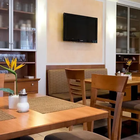 Gaestehaus Stoegmueller Мини-отель Asten (Linz)