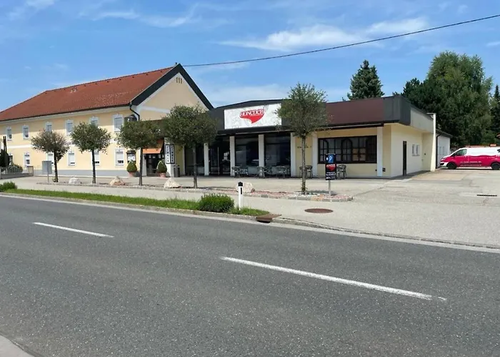 Gaestehaus Stoegmueller Zajazd