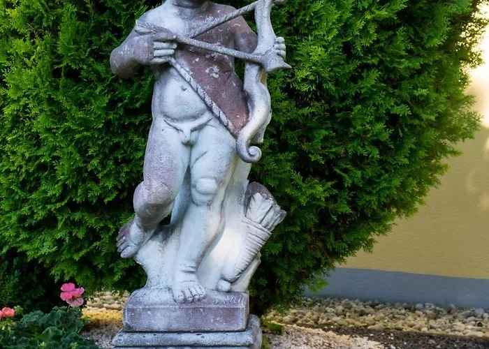 Han/Misafirhane Gaestehaus Stoegmueller Asten (Linz)