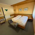 Fogadó Gaestehaus Stoegmueller 2*